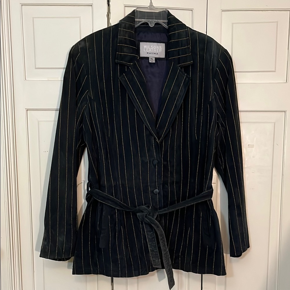 Women's vintage Wilson Leather Maxa belted suede navy pinstripe blazer XL